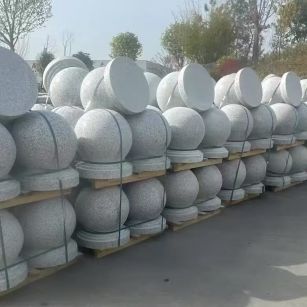 揭阳 白麻花岗岩石材圆球，石球，挡车球，隔离球，景观石球，风水球等