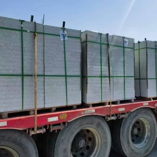 揭阳芝麻白花岗岩出货日常地铺石