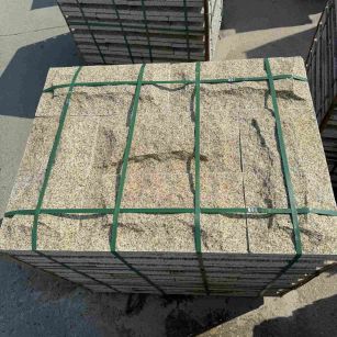 揭阳 黄金麻花岗岩石材自然面蘑菇石成品