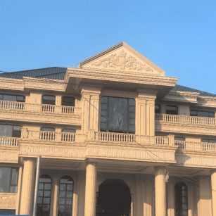 揭阳黄金麻别墅外墙干挂石材效果示例