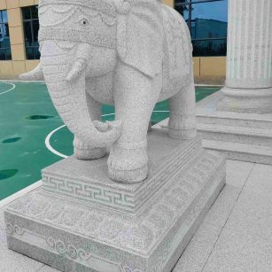 揭阳 白麻花岗岩动物异形石雕-大象