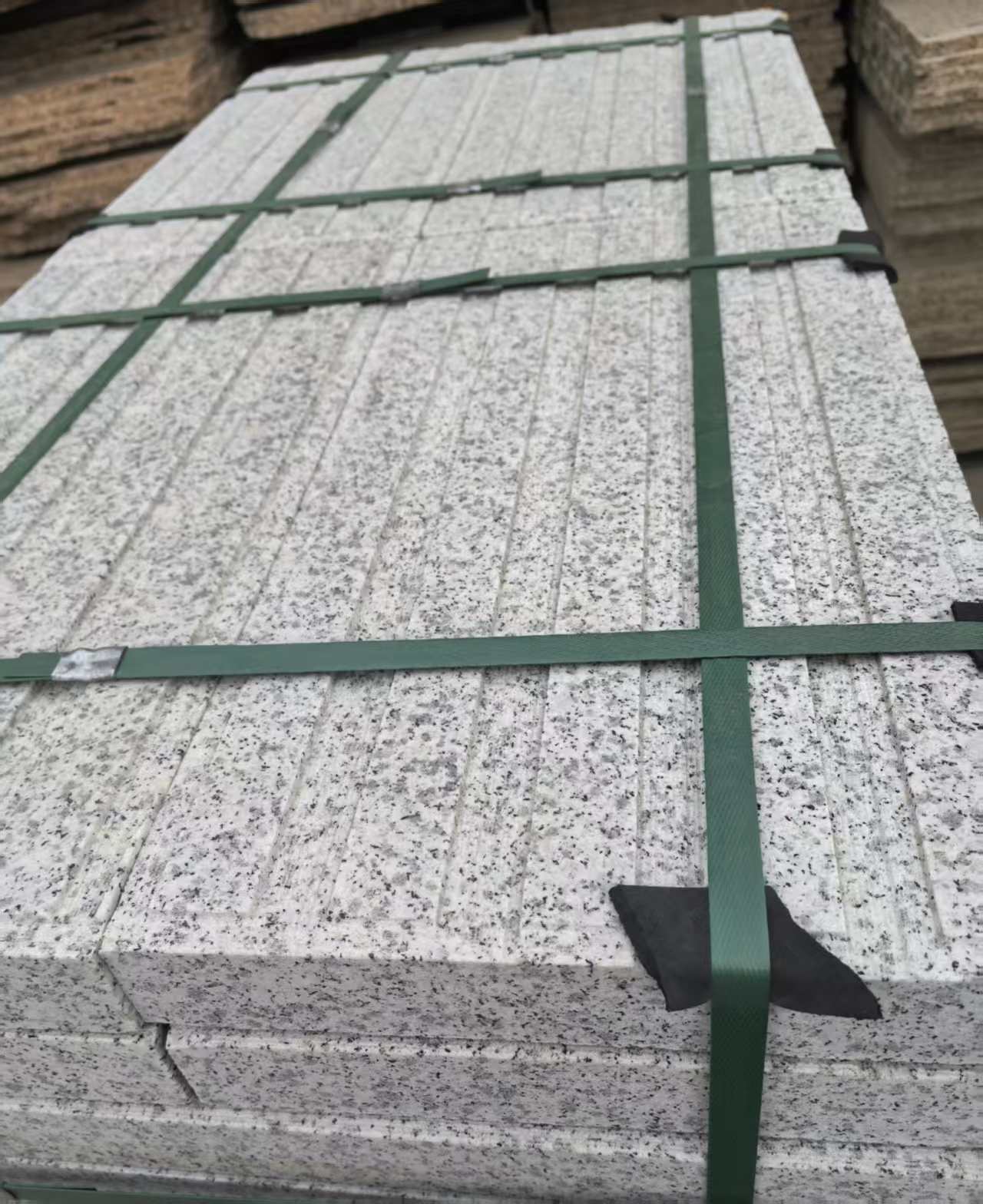 揭阳 白麻花岗岩直行盲道石，盲条，地铺石