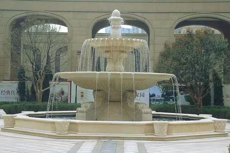 揭阳 黄金麻花岗岩异型加工——户外庭院石雕流水喷泉