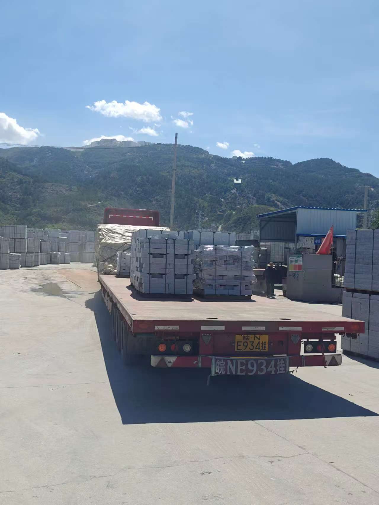 揭阳 芝麻白仿形路沿石，直形路沿石