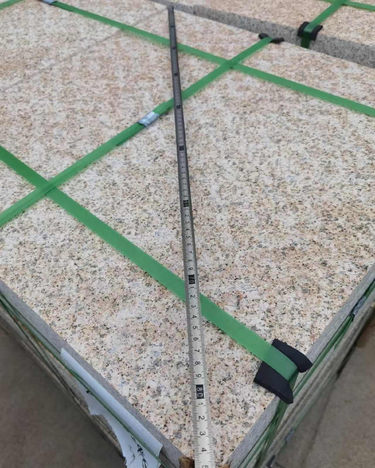 揭阳 黄金麻火烧面地铺石