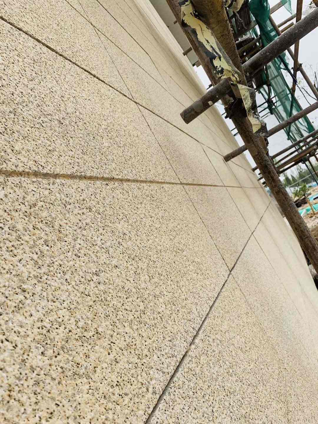 揭阳 黄金麻花岗岩荔枝面外墙干挂石材效果示例