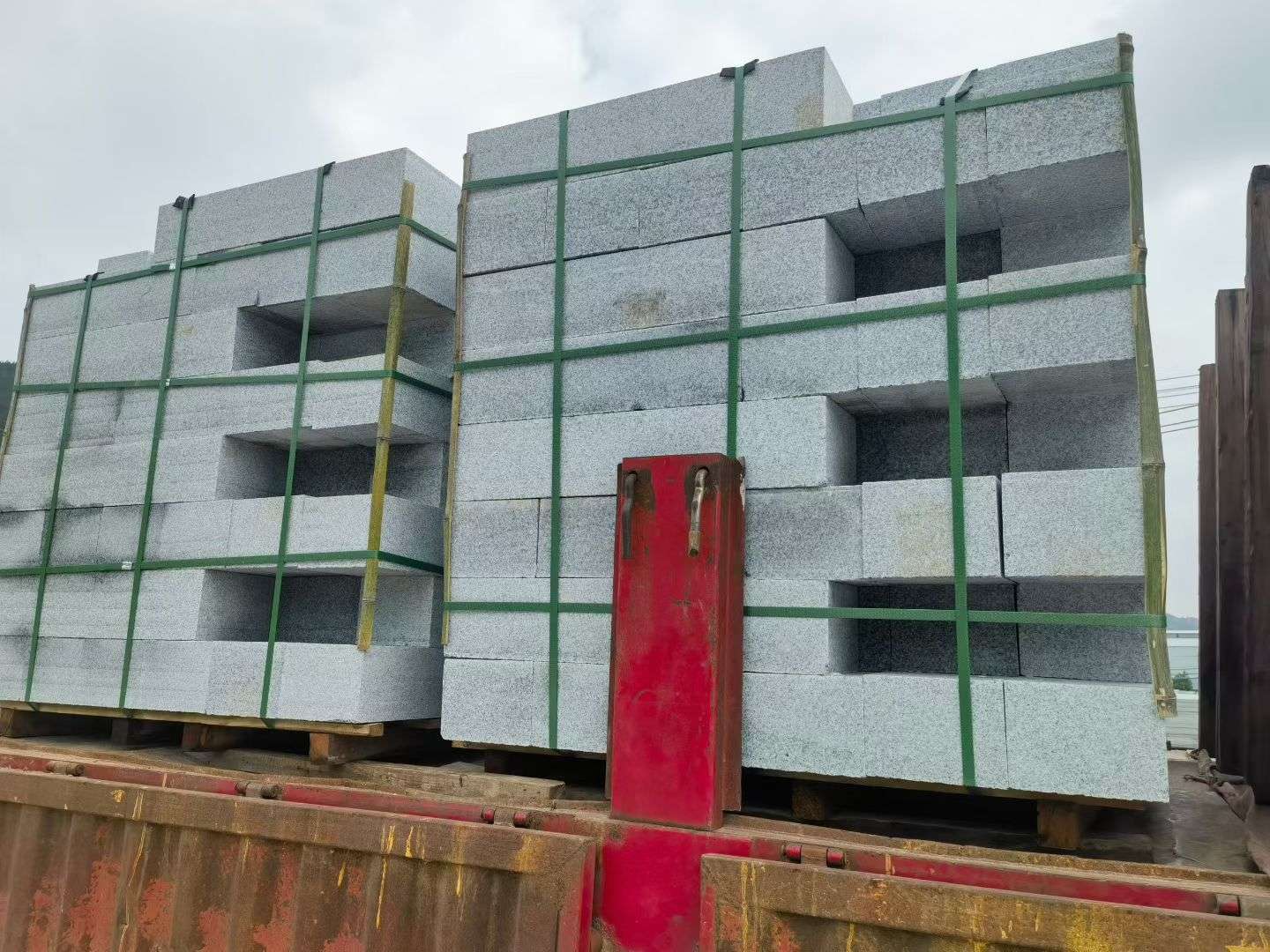 揭阳 芝麻白花岗岩路沿石，平石，路侧石，马路牙子，路缘石，立缘石，平缘石等