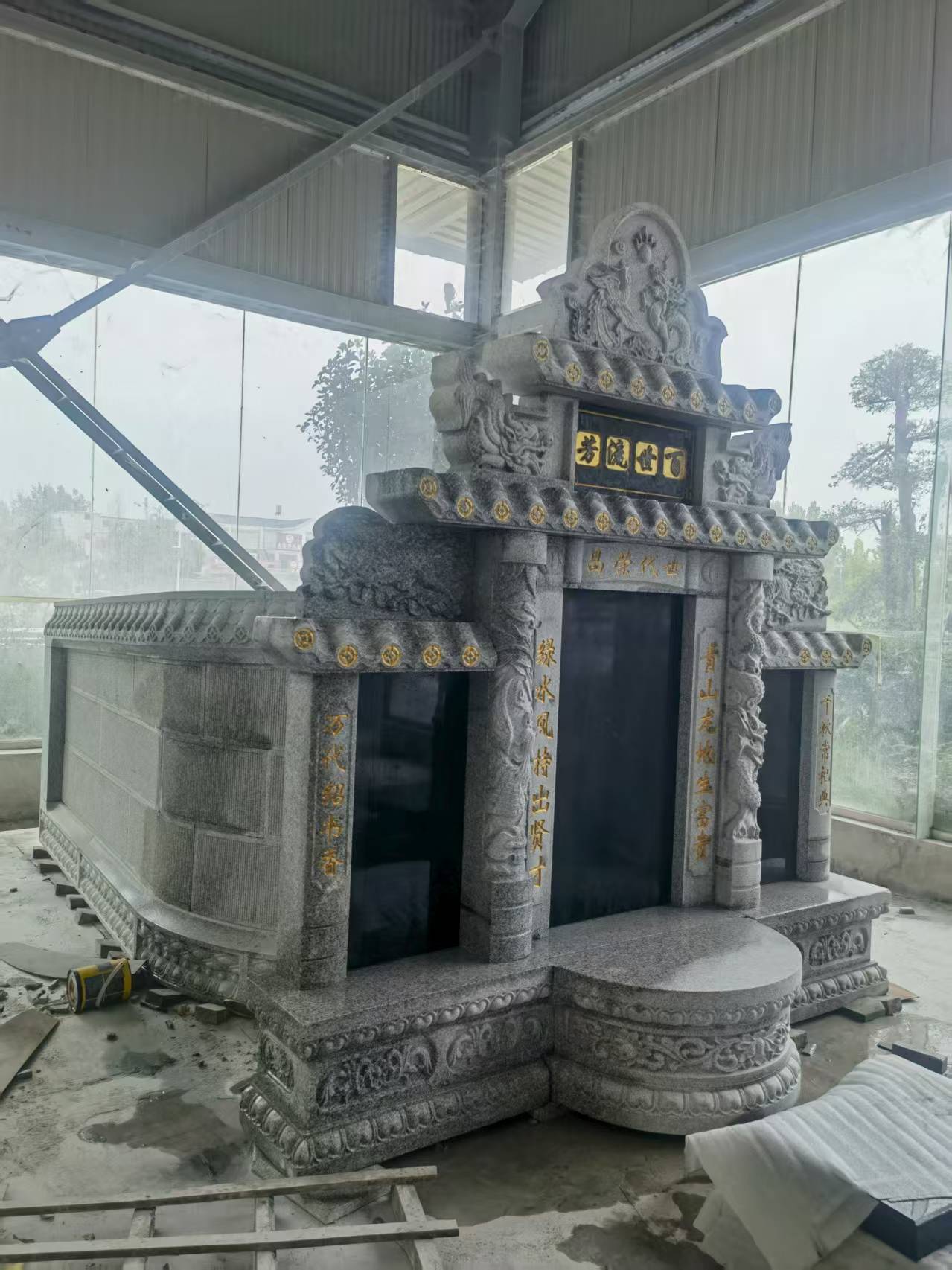 揭阳 芝麻白墓碑效果展示图